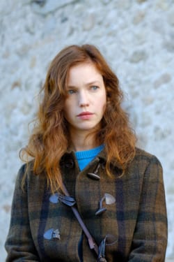 Affiche du film La Fille dans les bois (2020) de Marie-Hélène Copti.