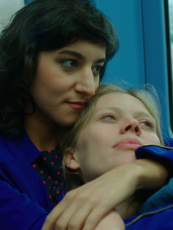 Affiche du court métrage La Grève des ventres (2012) de Lucie Borleteau Affiche du court métrage La Grève des ventres (2012) de Lucie Borleteau. Voir La Grève des ventres en streaming / torrent sur meilleurs-films.fr