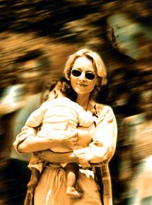 Affiche du film La Moitié du ciel (2000) de Alain Mazars. Voir La Moitié du ciel en streaming / torrent sur meilleurs-films.fr