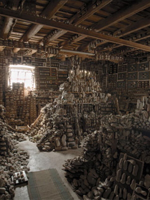 Affiche du film La ricerca (2023) de Affiche du film La ricerca (2023) de . Voir La ricerca en streaming / torrent sur meilleurs-films.fr