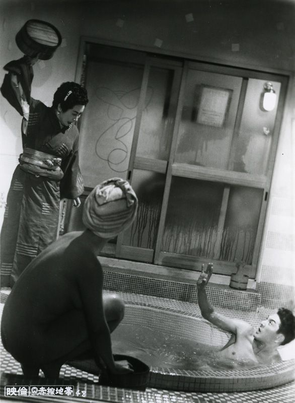 Affiche du film La Rue de la honte (1956) de Kenji Mizoguchi. Voir La Rue de la honte en streaming / torrent sur meilleurs-films.fr