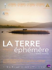 Affiche du film La Terre éphémère (2014) de George Ovashvili. Voir La Terre éphémère en streaming / torrent sur meilleurs-films.fr