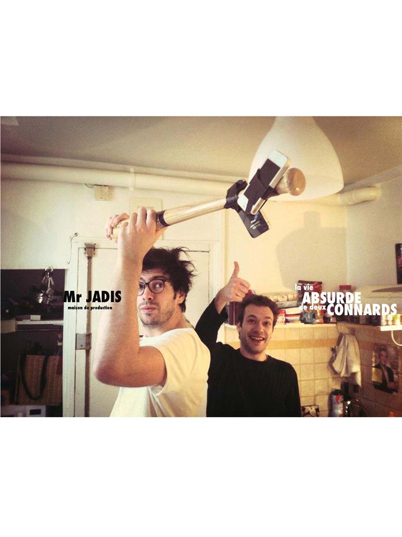 Affiche du court métrage La Vie absurde de 2 connards (2016) de Joachim Delmotte. Voir La Vie absurde de 2 connards en streaming / torrent sur meilleurs-films.fr