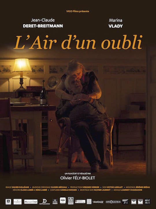 Affiche du court métrage L’Air d’un oubli (2016) de Olivier Fély-Biolet. Voir L’Air d’un oubli en streaming / torrent sur meilleurs-films.fr