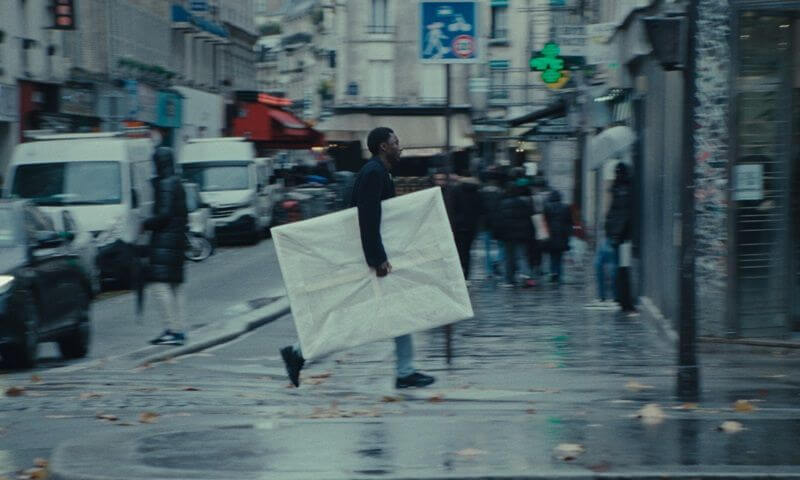 Affiche du court métrage L’avance (2025) de . Voir L’avance en streaming / torrent sur meilleurs-films.fr