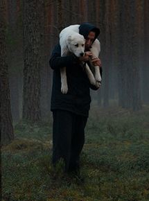 Affiche du film Le Coeur du monde (2018) de Natalia Meshchaninova. Voir Le Coeur du monde en streaming / torrent sur meilleurs-films.fr