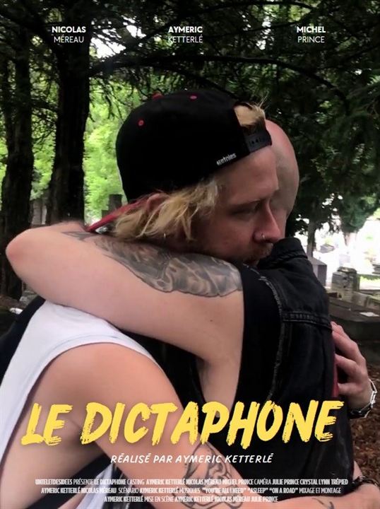 Affiche du court métrage Le Dictaphone (2025) de Aymeric Ketterlé. Voir Le Dictaphone en streaming / torrent sur meilleurs-films.fr