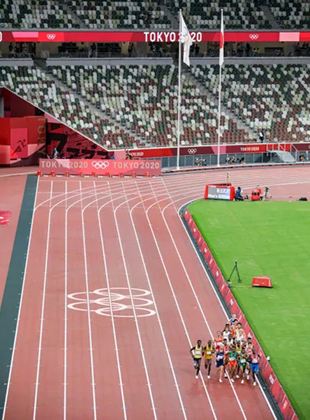 Affiche du film Le film officiel des Jeux Olympiques (2022) de Naomi Kawase. Voir Le film officiel des Jeux Olympiques en streaming / torrent sur meilleurs-films.fr