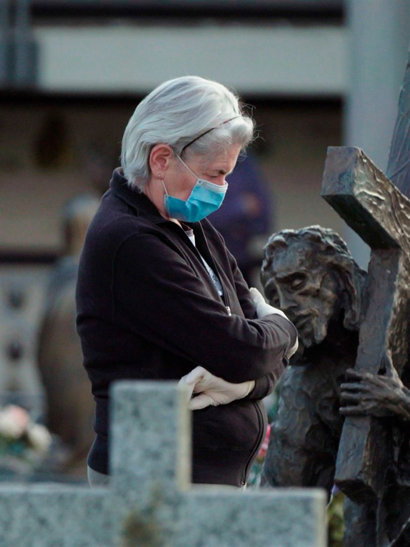 Affiche du film Le mura di Bergamo (2023) de Stefano Savona Affiche du film Le mura di Bergamo (2023) de Stefano Savona. Voir Le mura di Bergamo en streaming / torrent sur meilleurs-films.fr