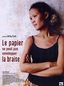 Affiche du film Le Papier ne peut pas envelopper la braise (2007) de Rithy Panh. Voir Le Papier ne peut pas envelopper la braise en streaming / torrent sur meilleurs-films.fr