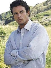 Affiche du film Le Paradis des roses (2005) de Dieter Kehler. Voir Le Paradis des roses en streaming / torrent sur meilleurs-films.fr