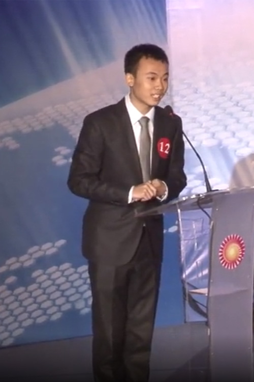 Affiche du film Léo, Loulou, Jeanne et les autres (2020) de Ellénore Loehr. Voir Léo, Loulou, Jeanne et les autres en streaming / torrent sur meilleurs-films.fr