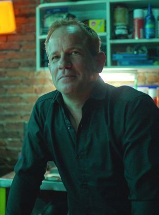 Affiche du film Les Braqueurs du siècle (2022) de Matías Gueilburt Affiche du film Les Braqueurs du siècle (2022) de Matías Gueilburt. Voir Les Braqueurs du siècle en streaming / torrent sur meilleurs-films.fr