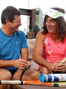 Affiche du film Les Chevaliers Du Fiel : Noël à Miami (2017) de Eric Carrière,Francis Ginibre,. Voir Les Chevaliers Du Fiel : Noël à Miami en streaming / torrent sur meilleurs-films.fr