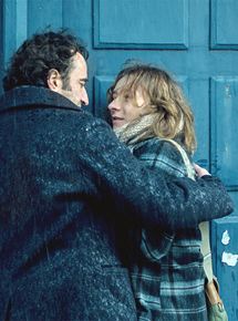 Affiche du film Les Déferlantes (TV) (2012) de Eleonore Faucher. Voir Les Déferlantes (TV) en streaming / torrent sur meilleurs-films.fr