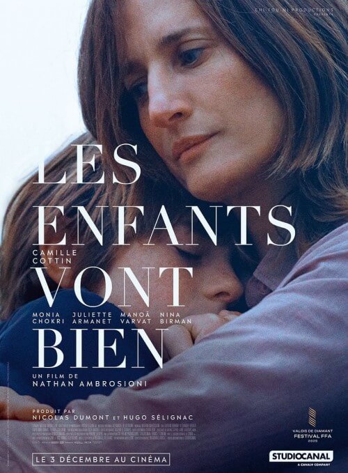 Affiche du film Les Enfants vont bien (2025) de Nathan Ambrosioni.