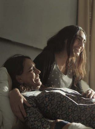 Affiche du film Les Femmes du pavillon J (2022) de Mohamed Nadif. Voir Les Femmes du pavillon J en streaming / torrent sur meilleurs-films.fr