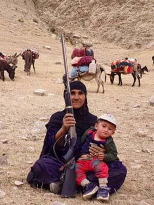 Affiche du film Les Nomades de Zagros, à bout de souffle (2023) de Affiche du film Les Nomades de Zagros, à bout de souffle (2023) de . Voir Les Nomades de Zagros, à bout de souffle en streaming / torrent sur meilleurs-films.fr