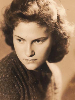 Affiche du court métrage LIA (2011) de Taly Goldenberg Affiche du court métrage LIA (2011) de Taly Goldenberg. Voir LIA en streaming / torrent sur meilleurs-films.fr