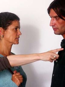 Affiche du film Little Girl Blue (2003) de Alice Nellis. Voir Little Girl Blue en streaming / torrent sur meilleurs-films.fr