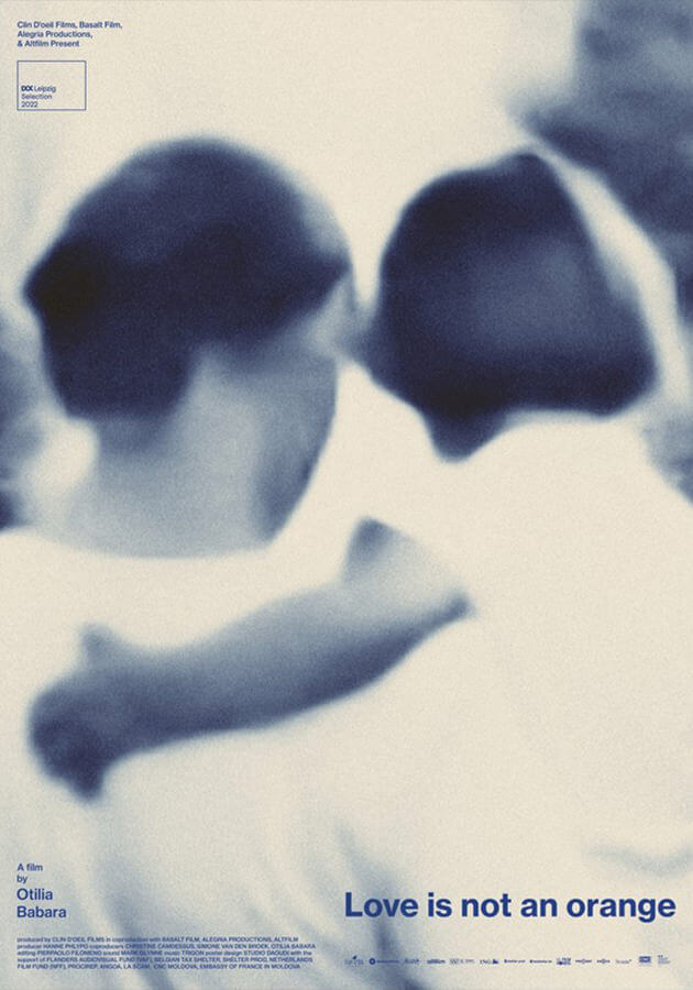 Affiche du film Love Is Not an Orange (2022) de Otilia Babara. Voir Love Is Not an Orange en streaming / torrent sur meilleurs-films.fr
