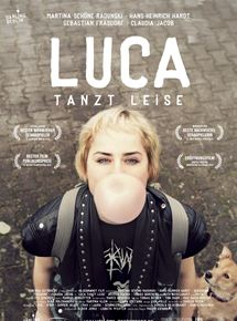Affiche du film Luca tanzt leise (2016) de Philipp Eichholtz. Voir Luca tanzt leise en streaming / torrent sur meilleurs-films.fr
