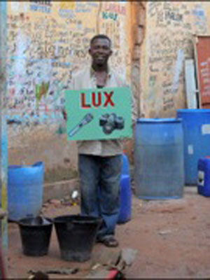 Affiche du court métrage Lux (2012) de Sébastien Coupy. Voir Lux en streaming / torrent sur meilleurs-films.fr