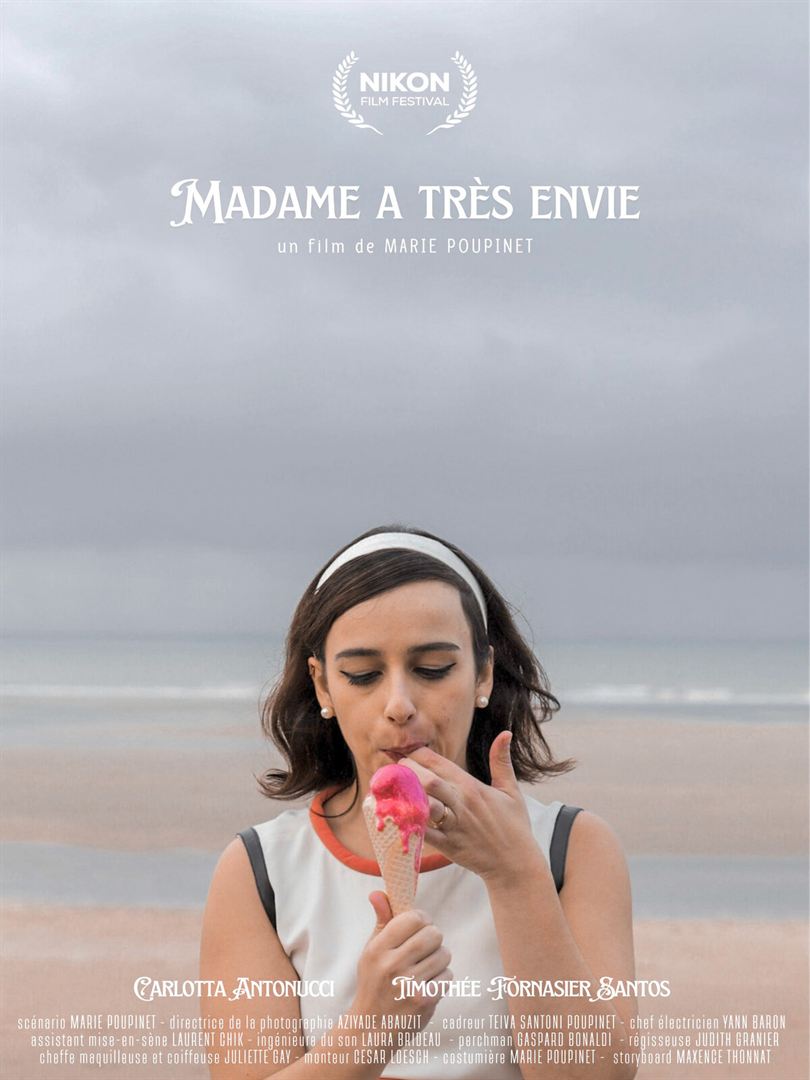 Affiche du court métrage Madame a très envie (2022) de Marie Poupinet. Voir Madame a très envie en streaming / torrent sur meilleurs-films.fr