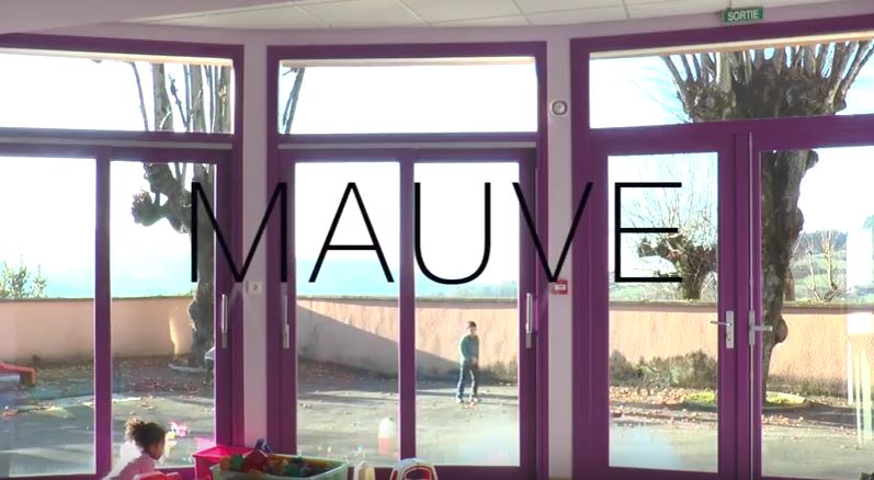 Affiche du court métrage Mauve (2017) de Marion Thollot. Voir Mauve en streaming / torrent sur meilleurs-films.fr