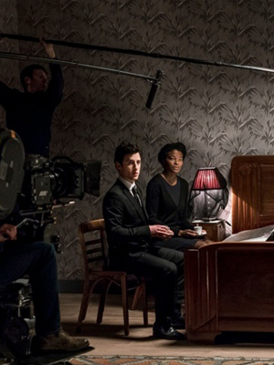 Affiche du court métrage Merci monsieur Imada () de Sylvain Chomet. Voir Merci monsieur Imada en streaming / torrent sur meilleurs-films.fr