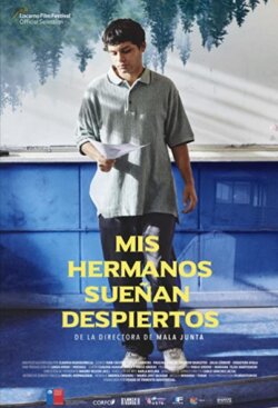 Affiche du film Mis Hermanos (2024) de Claudia Huaiquimilla.