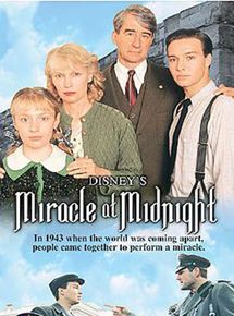 Affiche du film Miracle à minuit (1998) de Ken Cameron. Voir Miracle à minuit en streaming / torrent sur meilleurs-films.fr