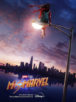 Affiche de la série Ms. Marvel (2022) de Bisha K. Ali.