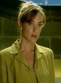 Affiche du film Mortelle conviction (2004) de Jean-Teddy Filippe. Voir Mortelle conviction en streaming / torrent sur meilleurs-films.fr