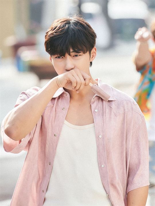 Affiche de la série Mr. Plankton (2024) de . Voir Mr. Plankton en streaming / torrent sur meilleurs-films.fr