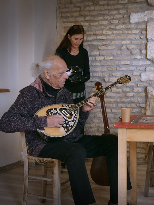 Affiche du film My Rembetiko blues (2021) de Mary Zournazi Affiche du film My Rembetiko blues (2021) de Mary Zournazi. Voir My Rembetiko blues en streaming / torrent sur meilleurs-films.fr