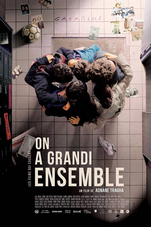 Affiche du film On a grandi ensemble (2022) de Adnane Tragha. Voir On a grandi ensemble en streaming / torrent sur meilleurs-films.fr