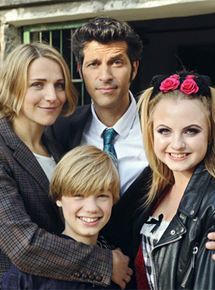 Affiche du film Papa à l’essai (2013) de Udo Witte. Voir Papa à l’essai en streaming / torrent sur meilleurs-films.fr