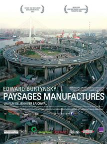 Affiche du film Paysages manufacturés (2006) de Jennifer Baichwal. Voir Paysages manufacturés en streaming / torrent sur meilleurs-films.fr