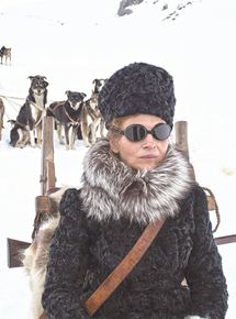 Affiche du film Personne n’attend la nuit (2015) de Isabel Coixet. Voir Personne n’attend la nuit en streaming / torrent sur meilleurs-films.fr