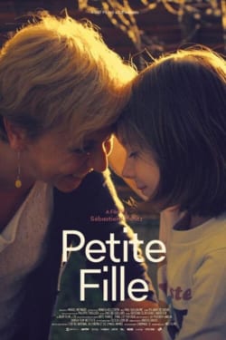 Affiche du documentaire Petite Fille (2020) de Sébastien Lifshitz.du documentaire Petite Fille (2020) de Sébastien Lifshitz.