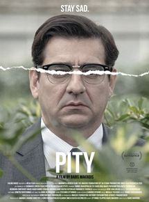 Affiche du film Pity (2018) de Babis Makridis. Voir Pity en streaming / torrent sur meilleurs-films.fr