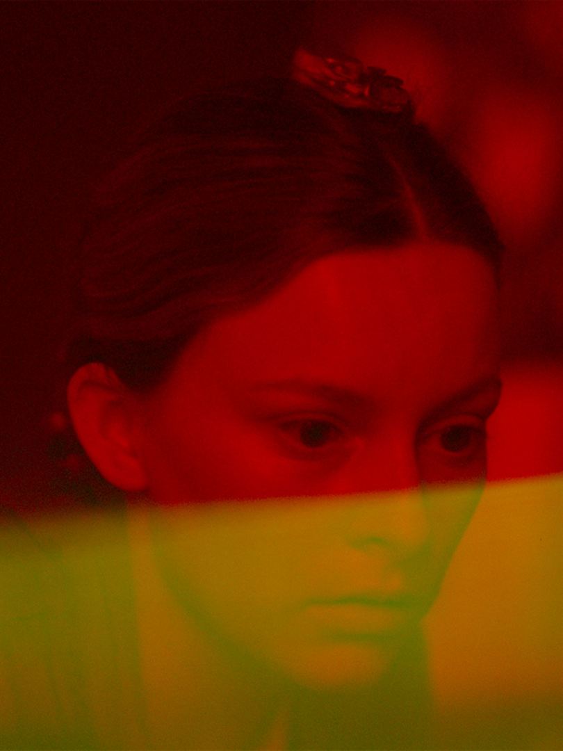 Affiche du court métrage Please Speak Continuously and Describe Your Experiences as They Come to You () de Brandon Cronenberg. Voir Please Speak Continuously and Describe Your Experiences as They Come to You en streaming / torrent sur meilleurs-films.fr