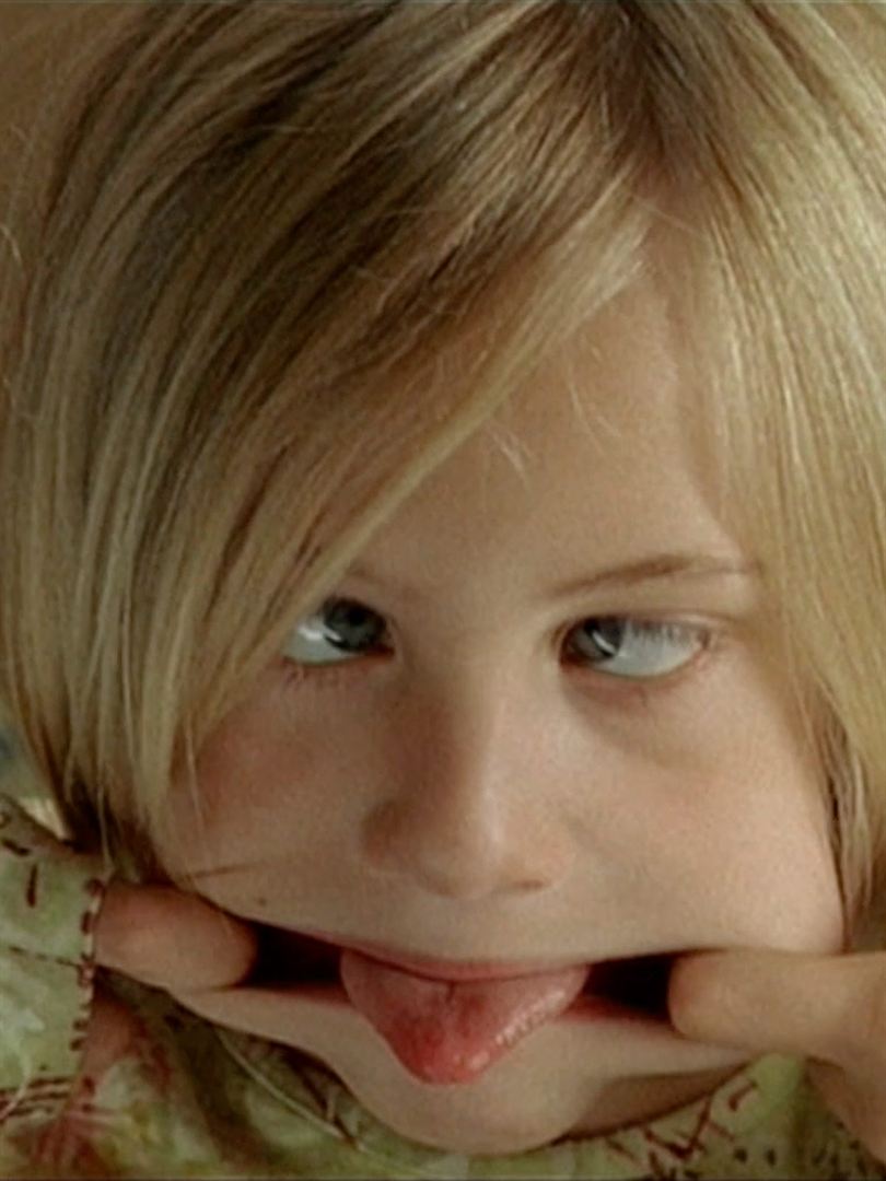 Affiche du court métrage Pourquoi pas Blanche-Neige pendant qu’on y est ? (2011) de Joël Olivier. Voir Pourquoi pas Blanche-Neige pendant qu’on y est ? en streaming / torrent sur meilleurs-films.fr