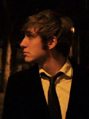 Affiche du court métrage Pursuance (2011) de Guillaume Deraedt. Voir Pursuance en streaming / torrent sur meilleurs-films.fr