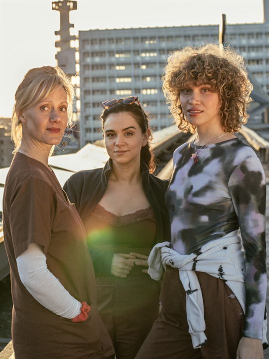 Affiche de la série Push (2024) de Luisa Hardenberg. Voir Push en streaming / torrent sur meilleurs-films.fr