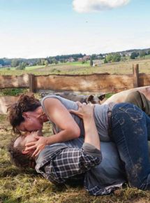 Affiche du film Querelles de clocher (2011) de Ulrike Grote. Voir Querelles de clocher en streaming / torrent sur meilleurs-films.fr