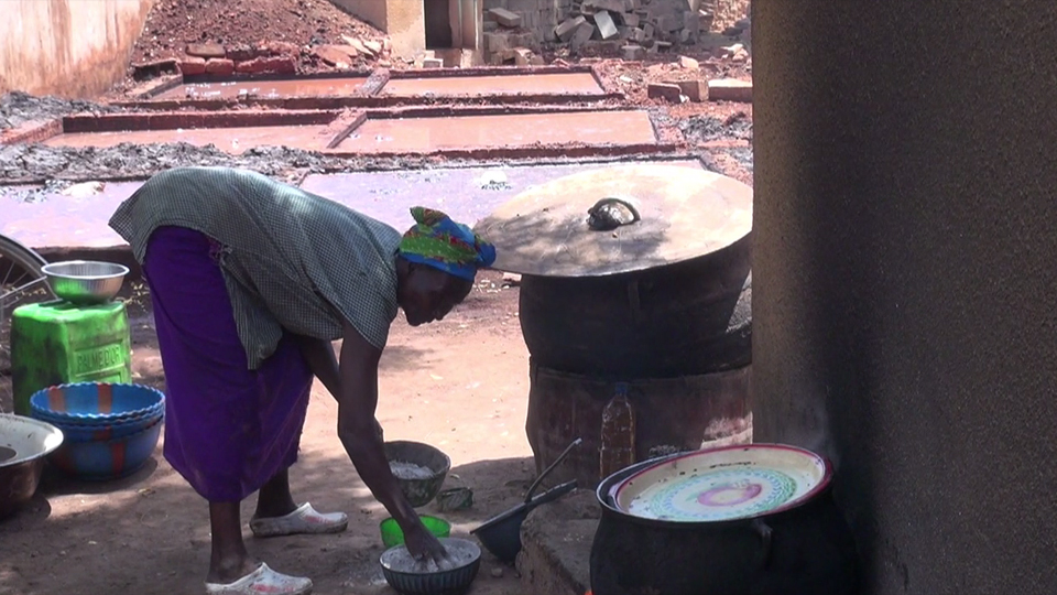 Affiche du court métrage Ragussi (ne te repose pas) (2010) de Serena Porcher-Carli Affiche du court métrage Ragussi (ne te repose pas) (2010) de Serena Porcher-Carli. Voir Ragussi (ne te repose pas) en streaming / torrent sur meilleurs-films.fr