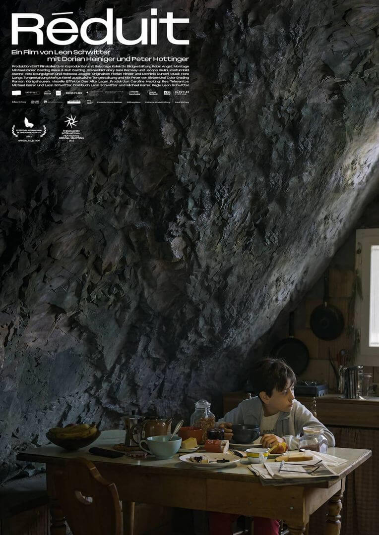 Affiche du film Réduit (2022) de Leon Schwitter. Voir Réduit en streaming / torrent sur meilleurs-films.fr