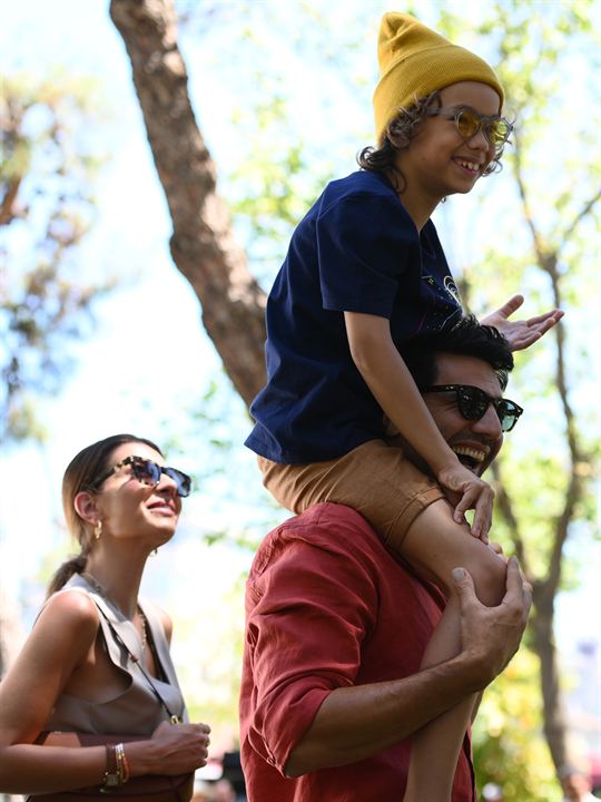 Affiche du film Reste la vie 2 (2024) de Ketche. Voir Reste la vie 2 en streaming / torrent sur meilleurs-films.fr